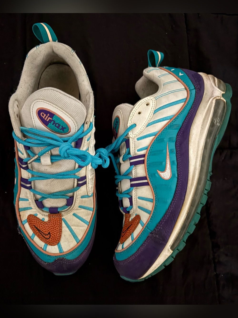 Nike Air Max 98 HORNETS Sneakers
NO BOX!